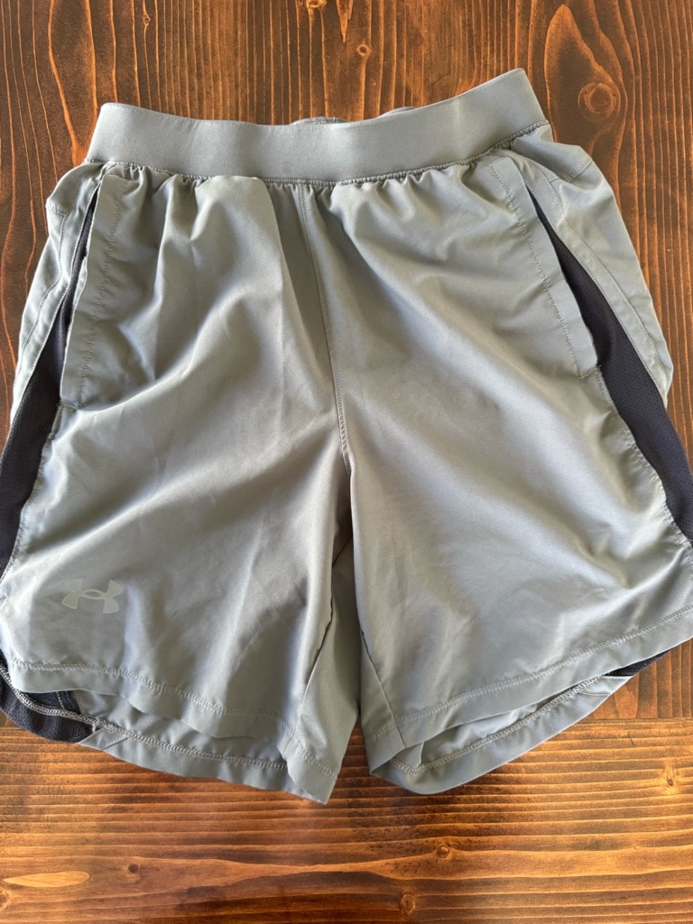 Men’s small under Armour swim suit